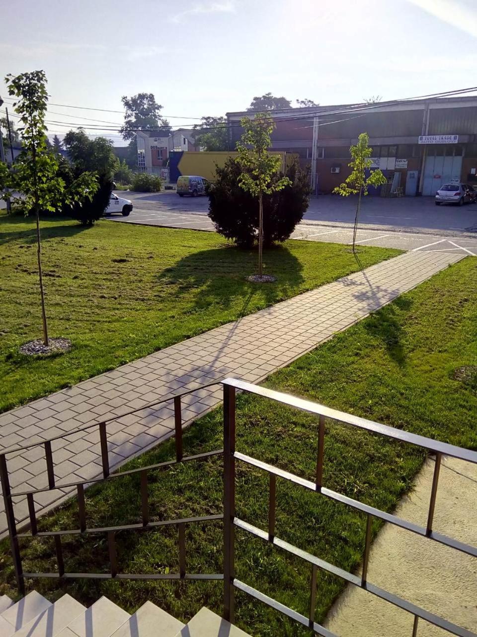 City Hostel Баня-Лука Экстерьер фото
